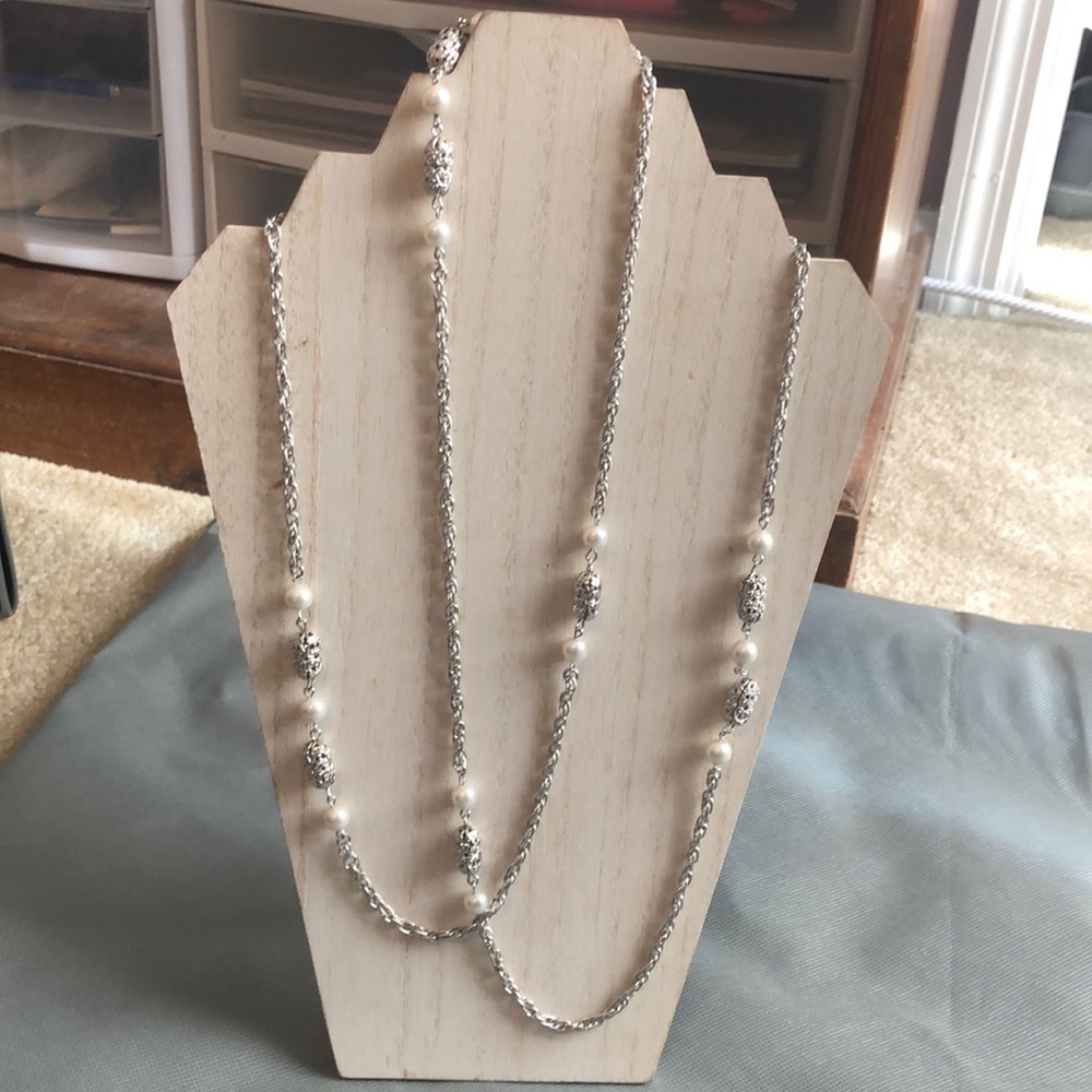 Sarah Coventry necklace